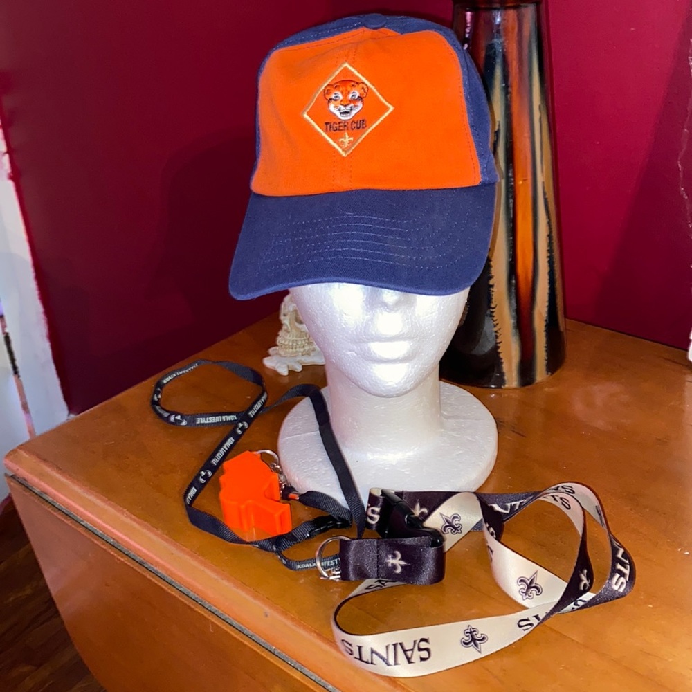 Cap and card holder strap plus whisper Tiger cub Boy Scouts in great condition